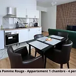 De La Pomme Rouge *